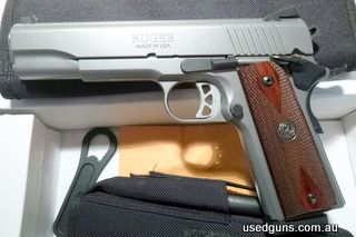 283600