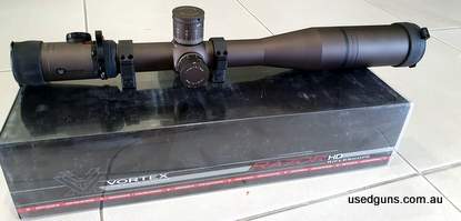 276135