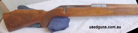 285831