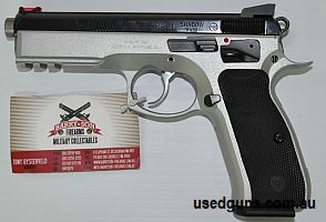 243704