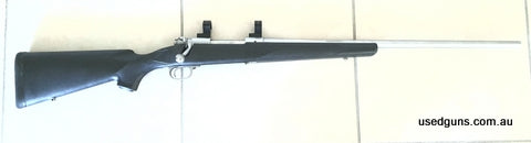 266943