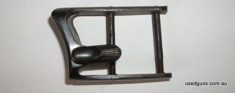 273902