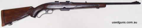 186858