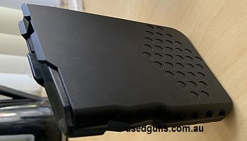 274250