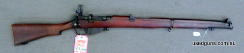 187318
