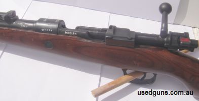 218526