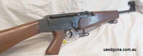 216208