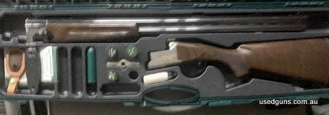 340196